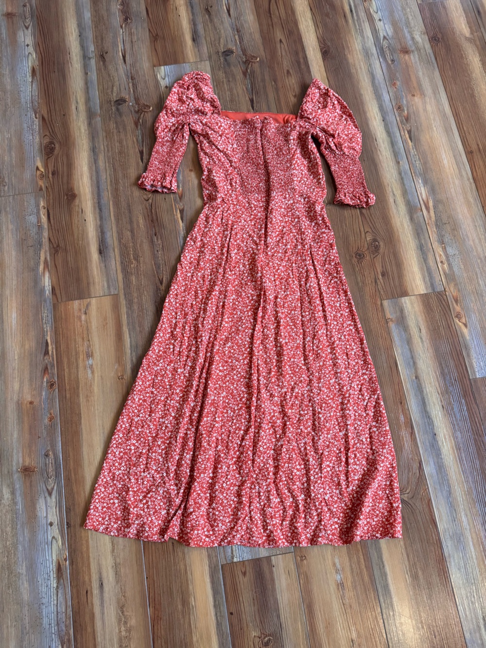 Mi Ami - Small, Coral Floral Off-Shoulder Maxi Dress - Picture 7 of 14